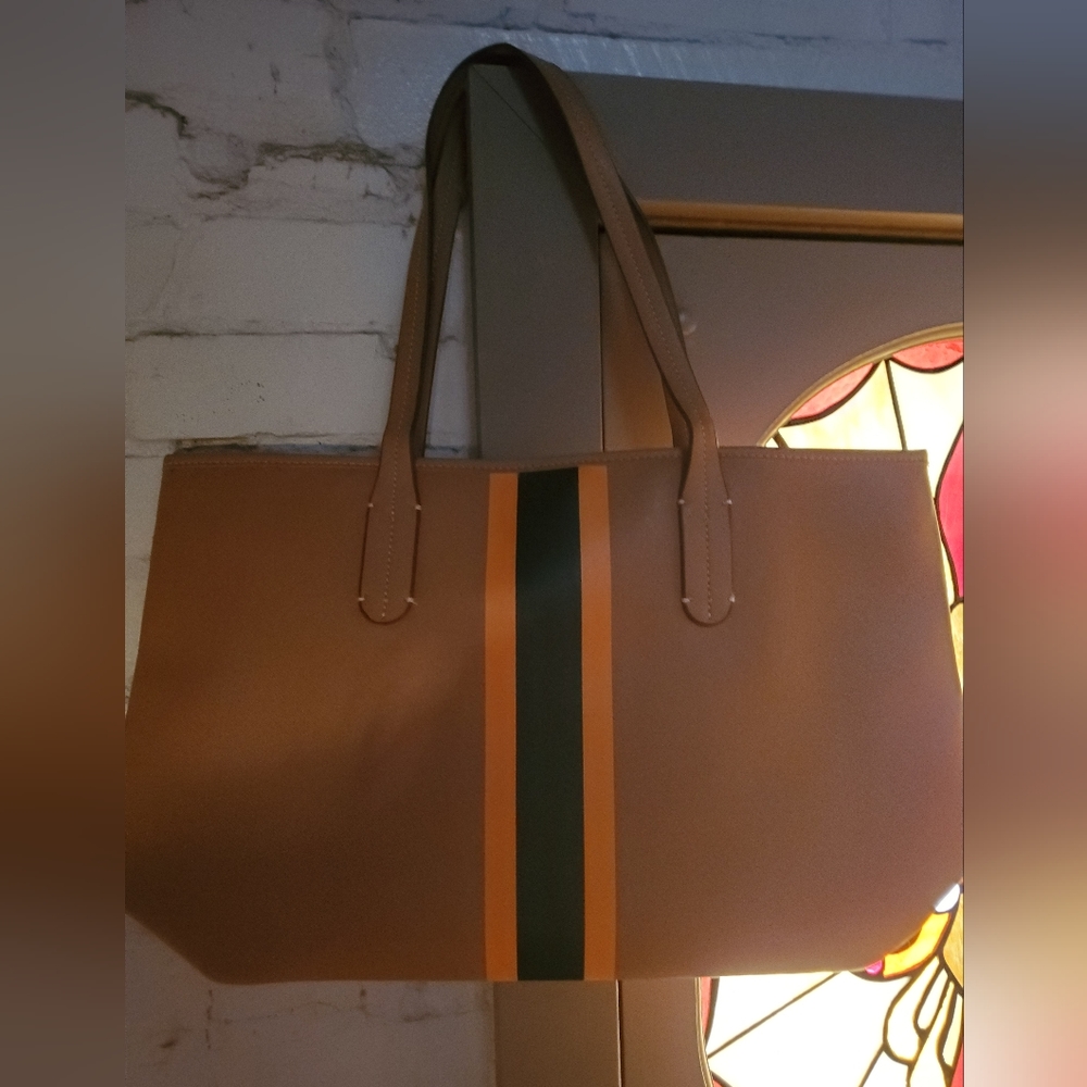 Neely and Chloe faux leather tote